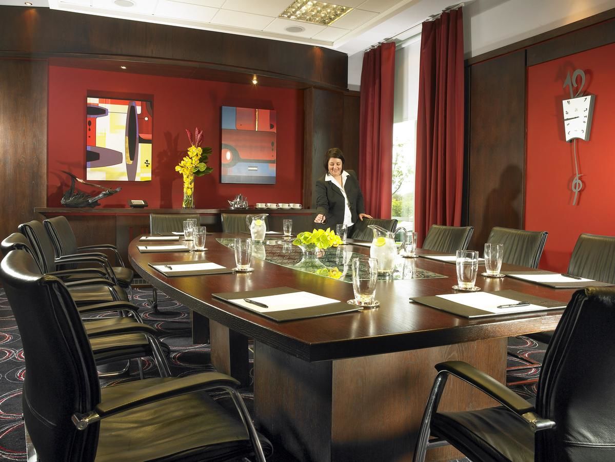 Отель Carlton Hotel Blanchardstown Бланчардстаун