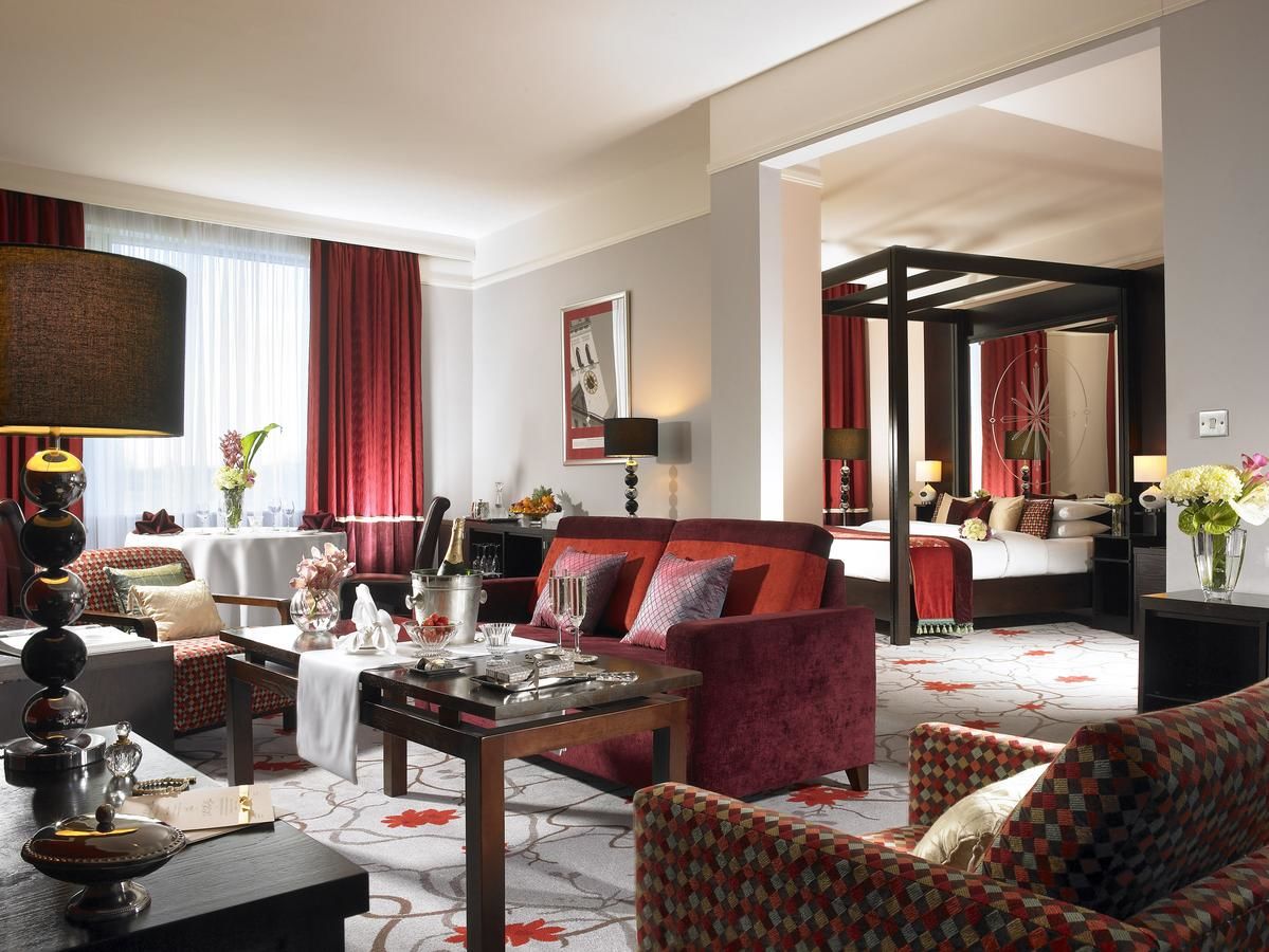 Отель Carlton Hotel Blanchardstown Бланчардстаун